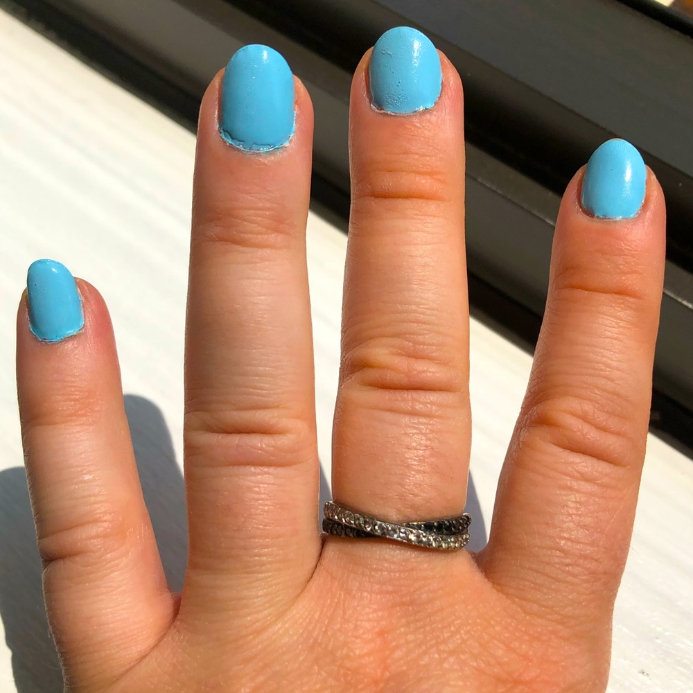 Sterling Silver black and white banded gem ring.